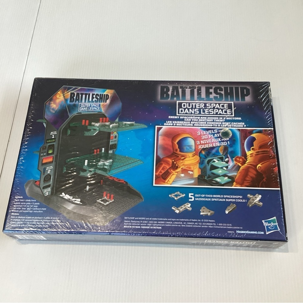Battleship OUTER SPACE 3D Battle for the Universe Game by Hasbro F0129 Brand New - Picture 5 of 7